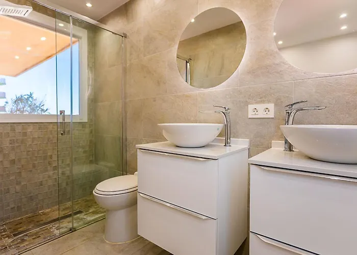 Luxe Discret Avenida Del Mar * Marbella