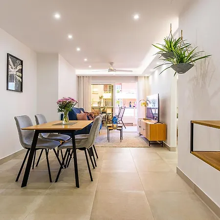 Luxe Discret Avenida Del Mar * Marbella