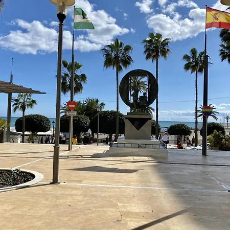 Luxe Discret Avenida Del Mar Μαρμπέλλα