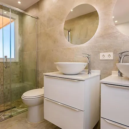 Luxe Discret Avenida Del Mar * Μαρμπέλλα