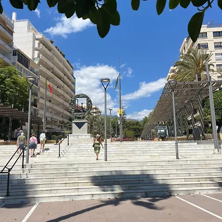 Διαμέρισμα Luxe Discret Avenida Del Mar Μαρμπέλλα